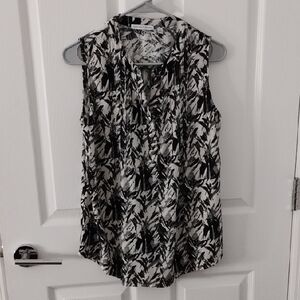 Notations Monochrome Abstract Sleeveless Blouse